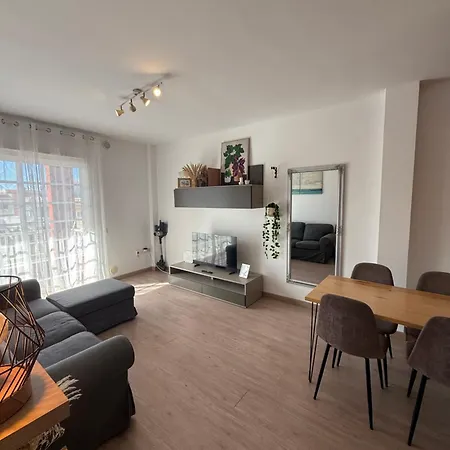 아파트 Seaside Paradise - 2 Bedroom With Ocean Views & Air Conditioning In